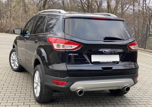 Ford Kuga cena 55900 przebieg: 146059, rok produkcji 2015 z Poręba małe 326